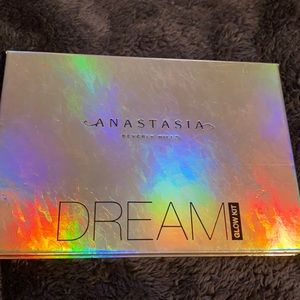 ABH Dream Glow Kit